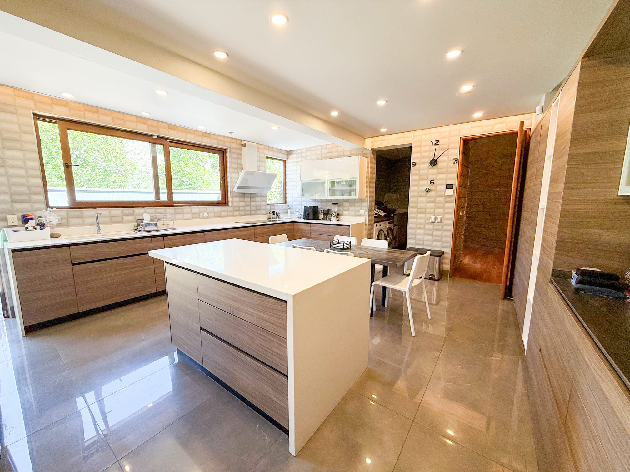 Espectacular Casa En Arriendo – La Dehesa I Las Pataguas