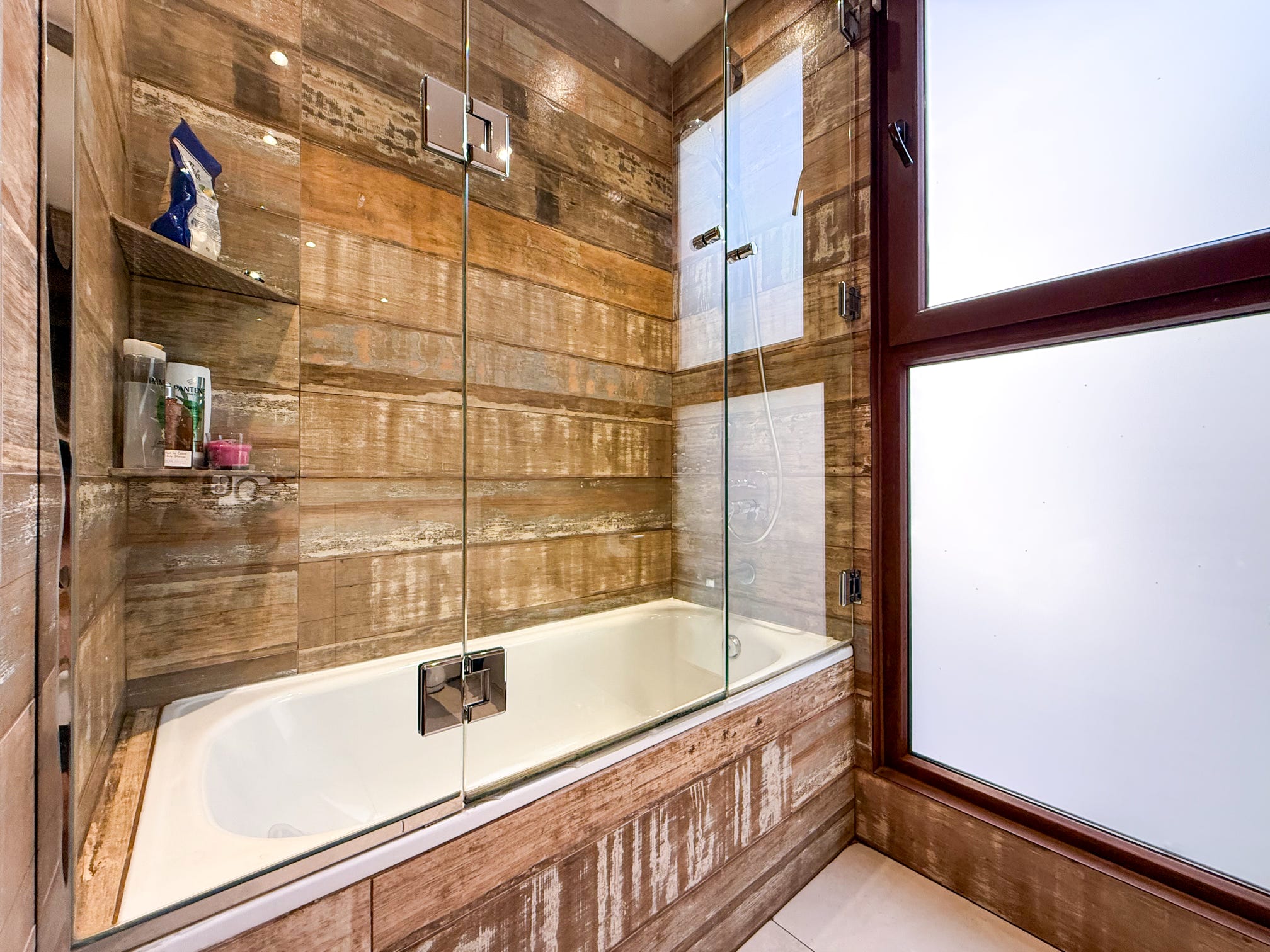 Espectacular Casa En Arriendo – La Dehesa I Las Pataguas