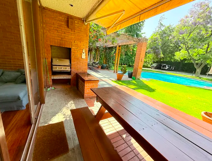 Casa En Arriendo En San Damián, Las Condes