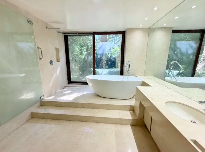 Casa En Arriendo En San Damián, Las Condes