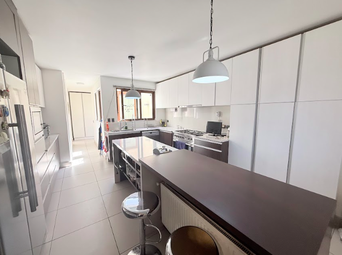 Lindo Townhouse En Los Trapenses, Cerca A Colegio Creighouse