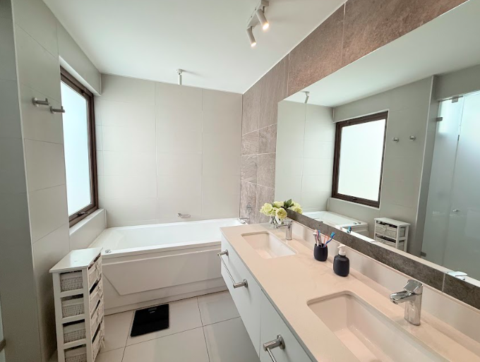 Lindo Townhouse En Los Trapenses, Cerca A Colegio Creighouse