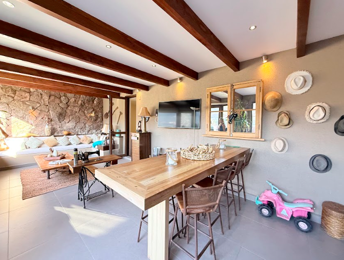 Espectacular Duplex En Punta De Aguila – La Dehesa