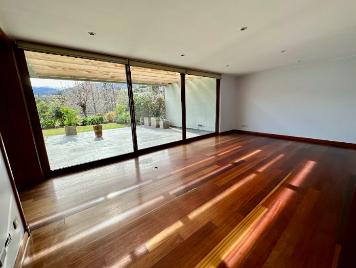Increible Y Elegante Departamento Duplex Con Jardín Propio