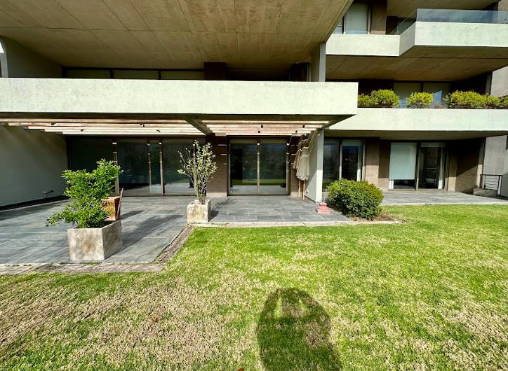 Increible Y Elegante Departamento Duplex Con Jardín Propio
