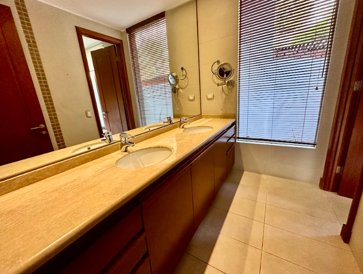 Increible Y Elegante Departamento Duplex Con Jardín Propio