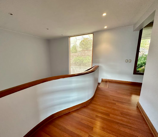 Increible Y Elegante Departamento Duplex Con Jardín Propio
