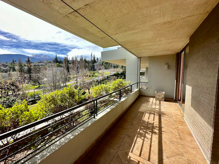 Increible Y Elegante Departamento Duplex Con Jardín Propio