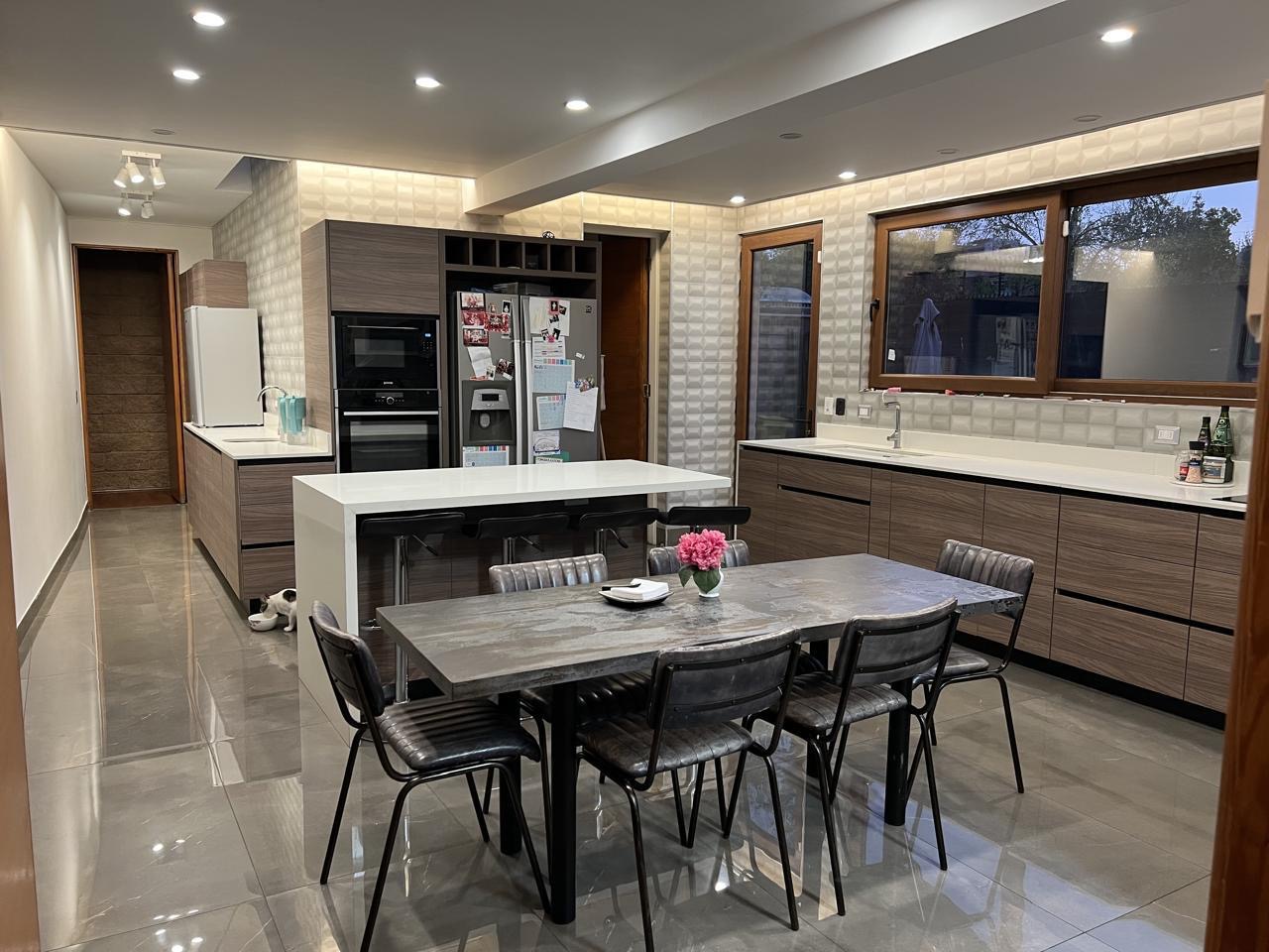 Espectacular Casa En Arriendo – La Dehesa I Las Pataguas