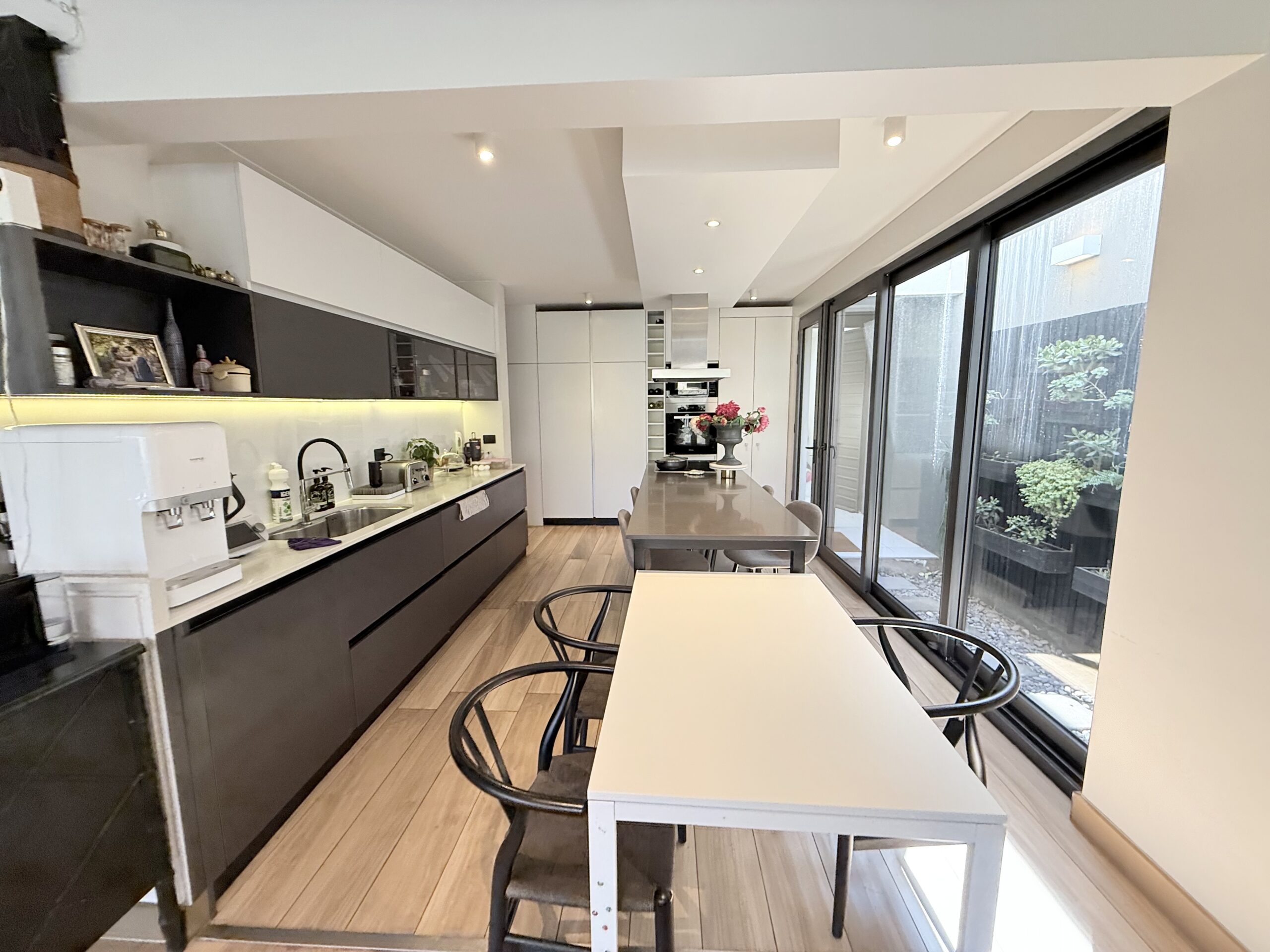 Arriendo Casa La Dehesa I Nido De Aguilas – Mayflower