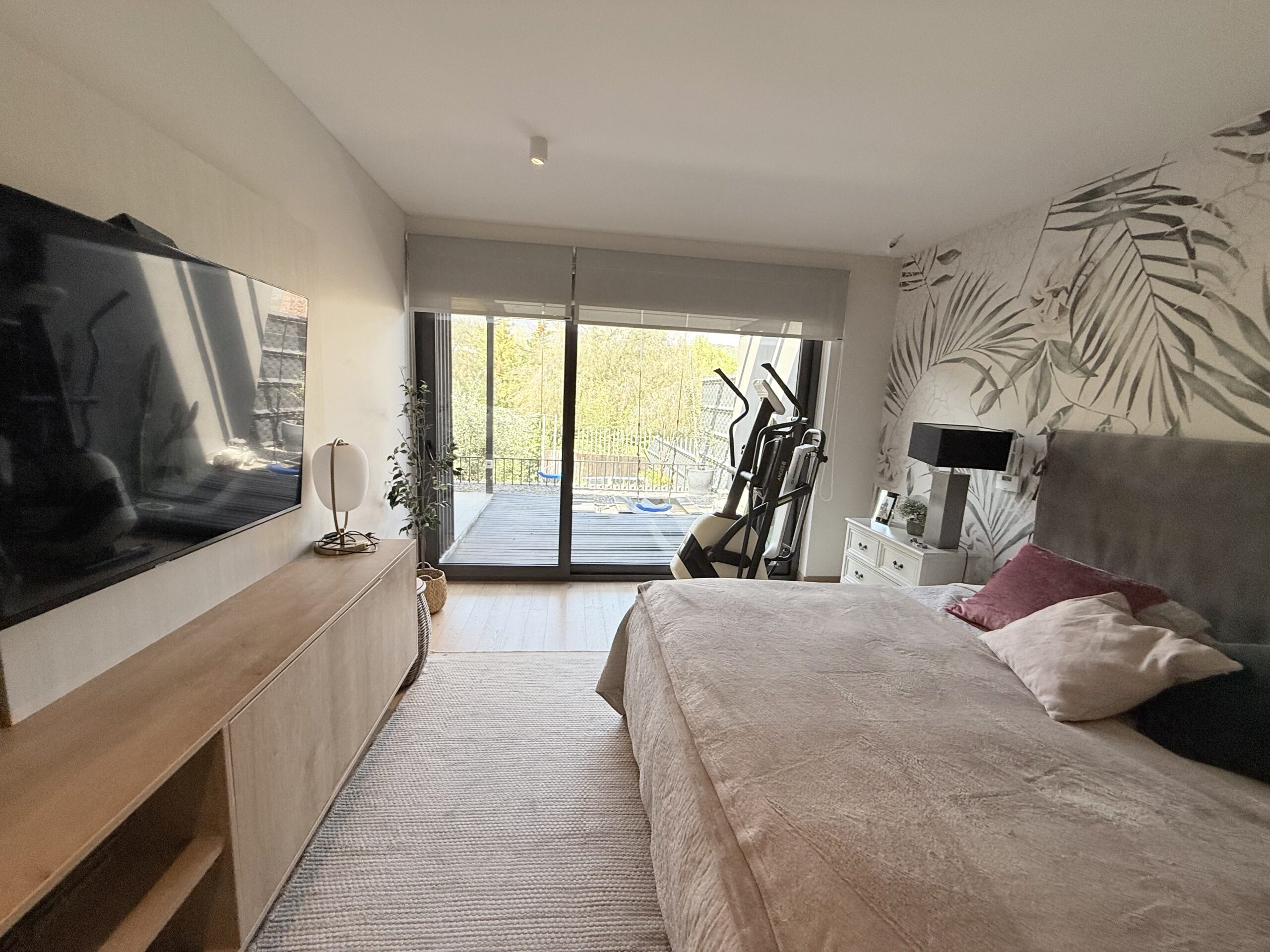 Arriendo Casa La Dehesa I Nido De Aguilas – Mayflower