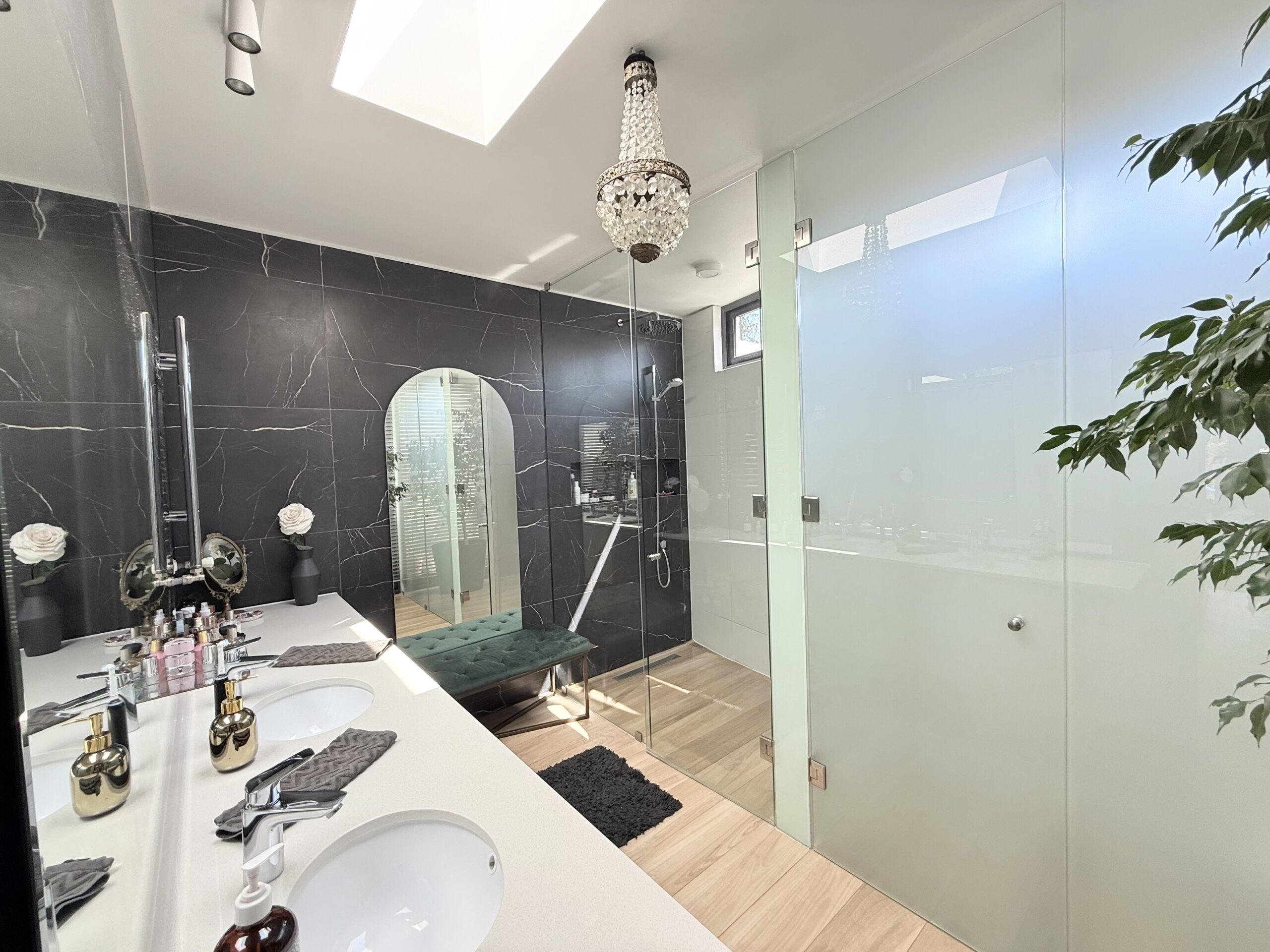 Arriendo Casa La Dehesa I Nido De Aguilas – Mayflower