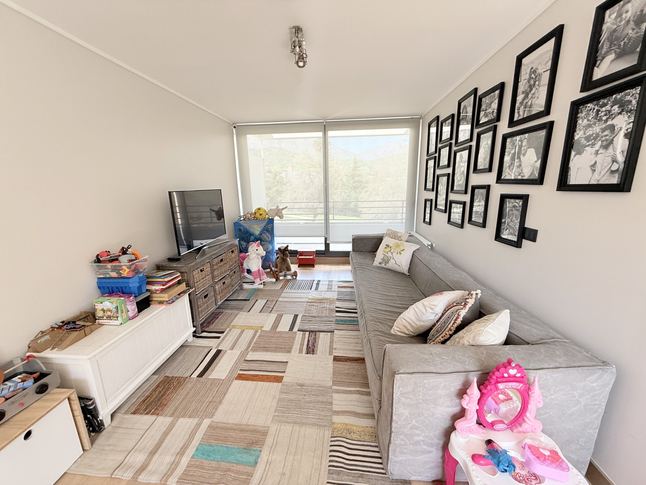 Arriendo Casa La Dehesa I Nido De Aguilas – Mayflower