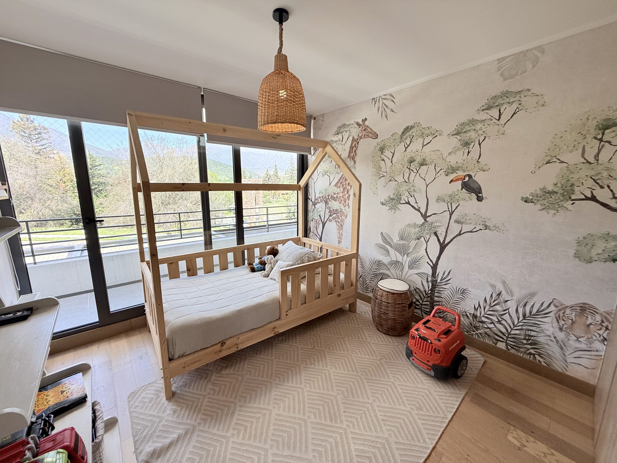 Arriendo Casa La Dehesa I Nido De Aguilas – Mayflower