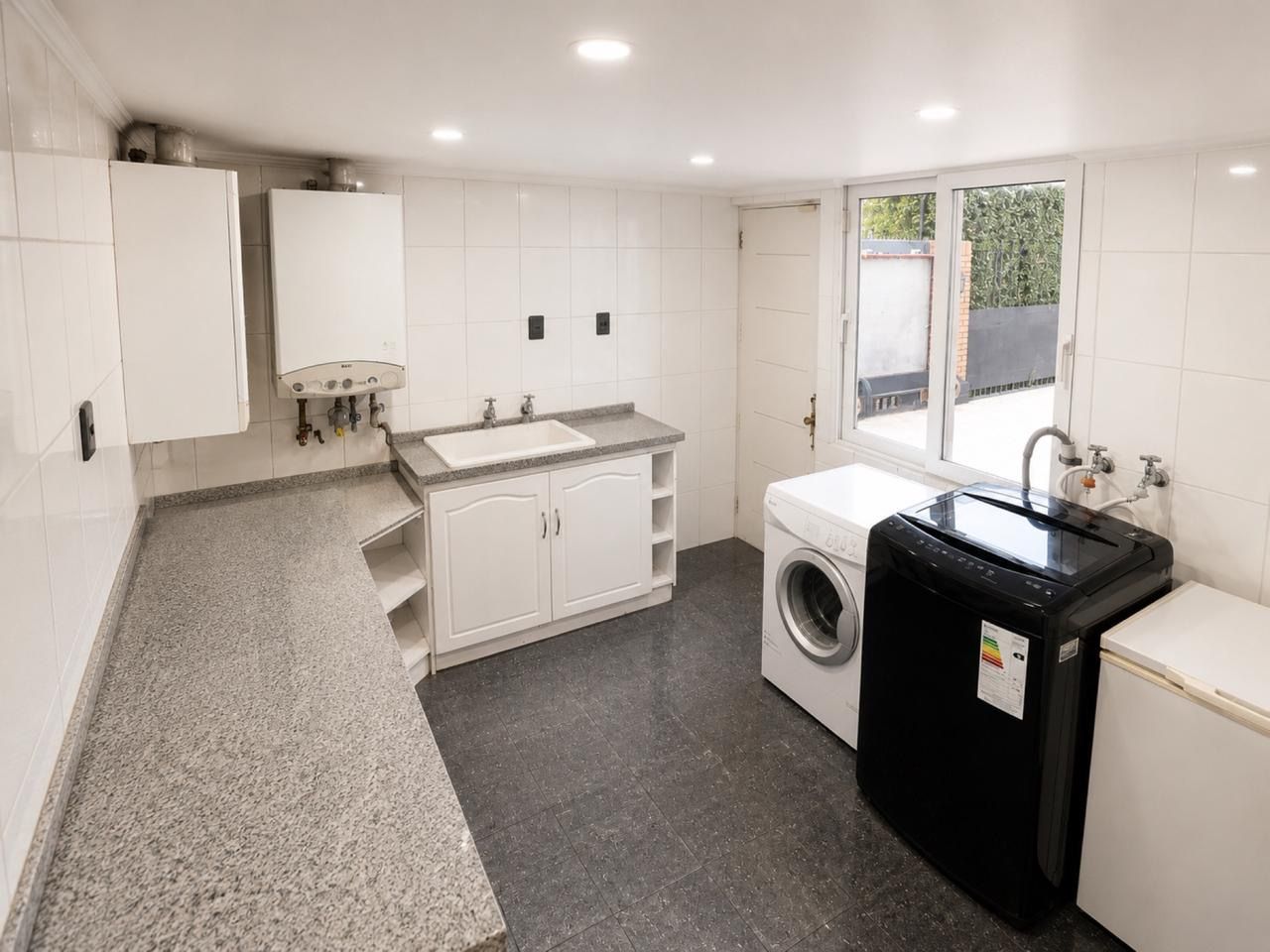 Hermoda Casa En Las Condes Cercana A Parque Arauco