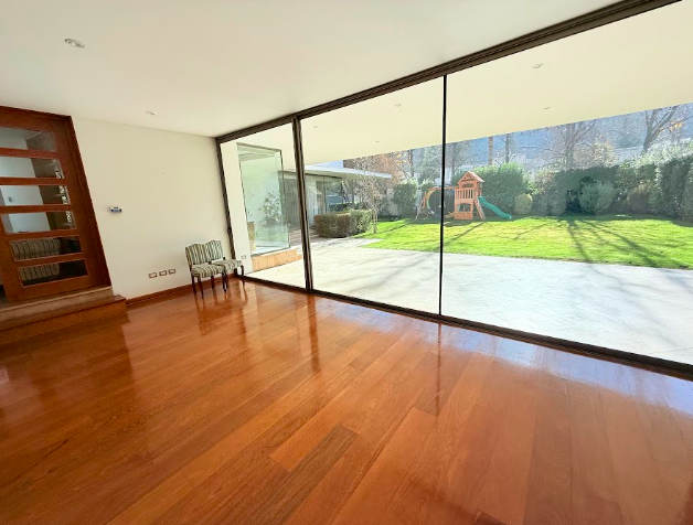 Impecable Y Muy Luminosa Casa En Santuario Del Valle