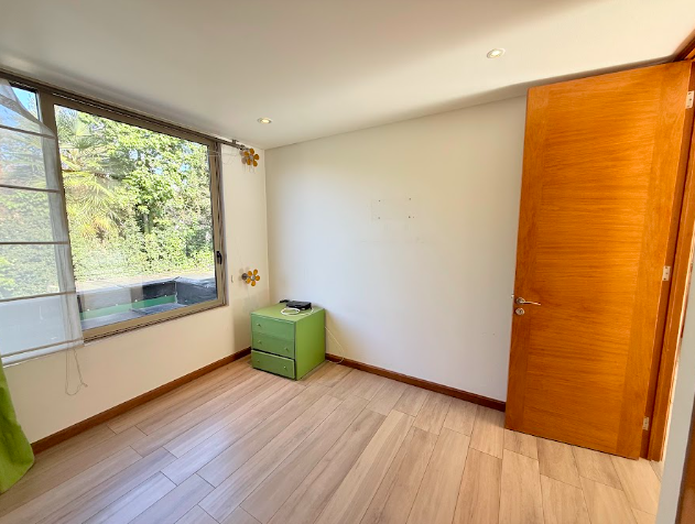 Impecable Y Muy Luminosa Casa En Santuario Del Valle