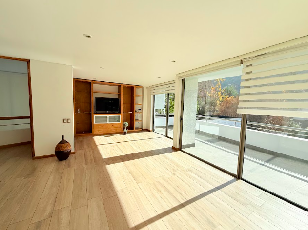 Impecable Y Muy Luminosa Casa En Santuario Del Valle
