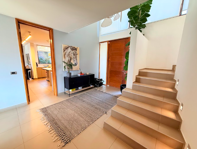 Casa Meditarránea Con Gran Vista