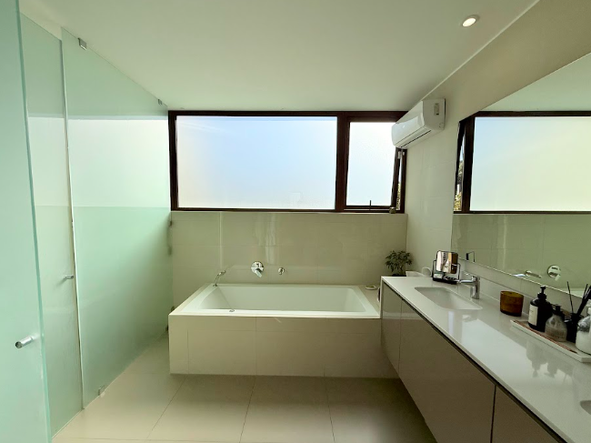 Casa Meditarránea Con Gran Vista