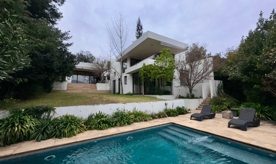 Hermosa Casa Mediterránea En Golf De Manquehue
