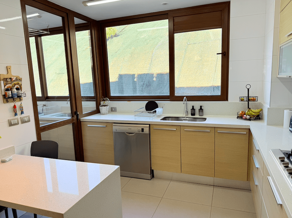 EXCLUSIVO DEPARTAMENTO I LA DEHESA  – GRAN VISTA