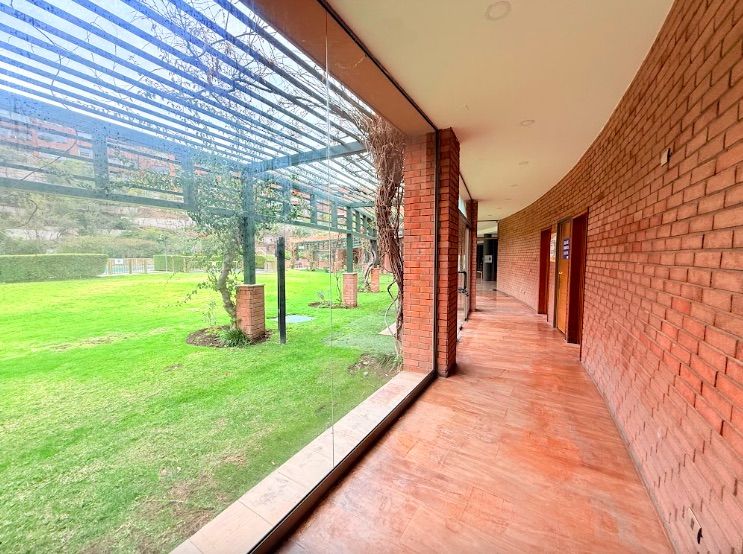 ESPECTACULAR DEPARTAMENTO EN SANTA MARÍA DE MANQUEHUE