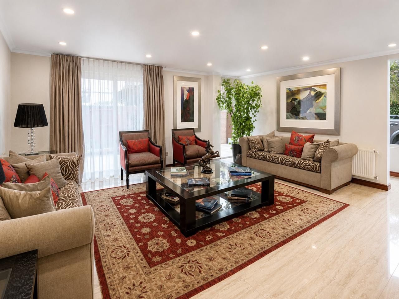 Hermoda Casa En Las Condes Cercana A Parque Arauco