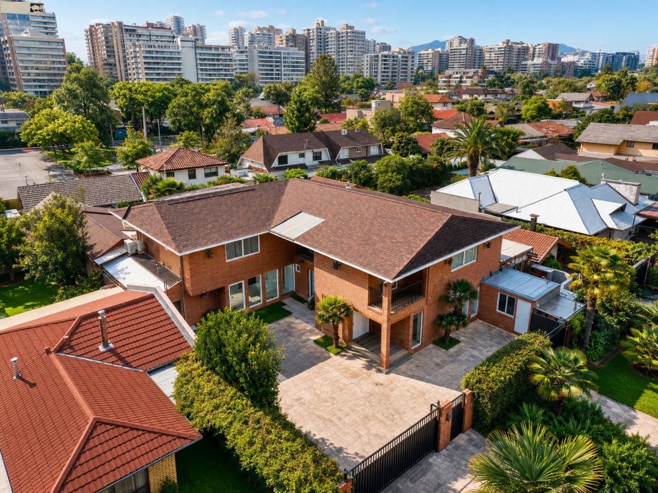 Hermoda Casa En Las Condes Cercana A Parque Arauco