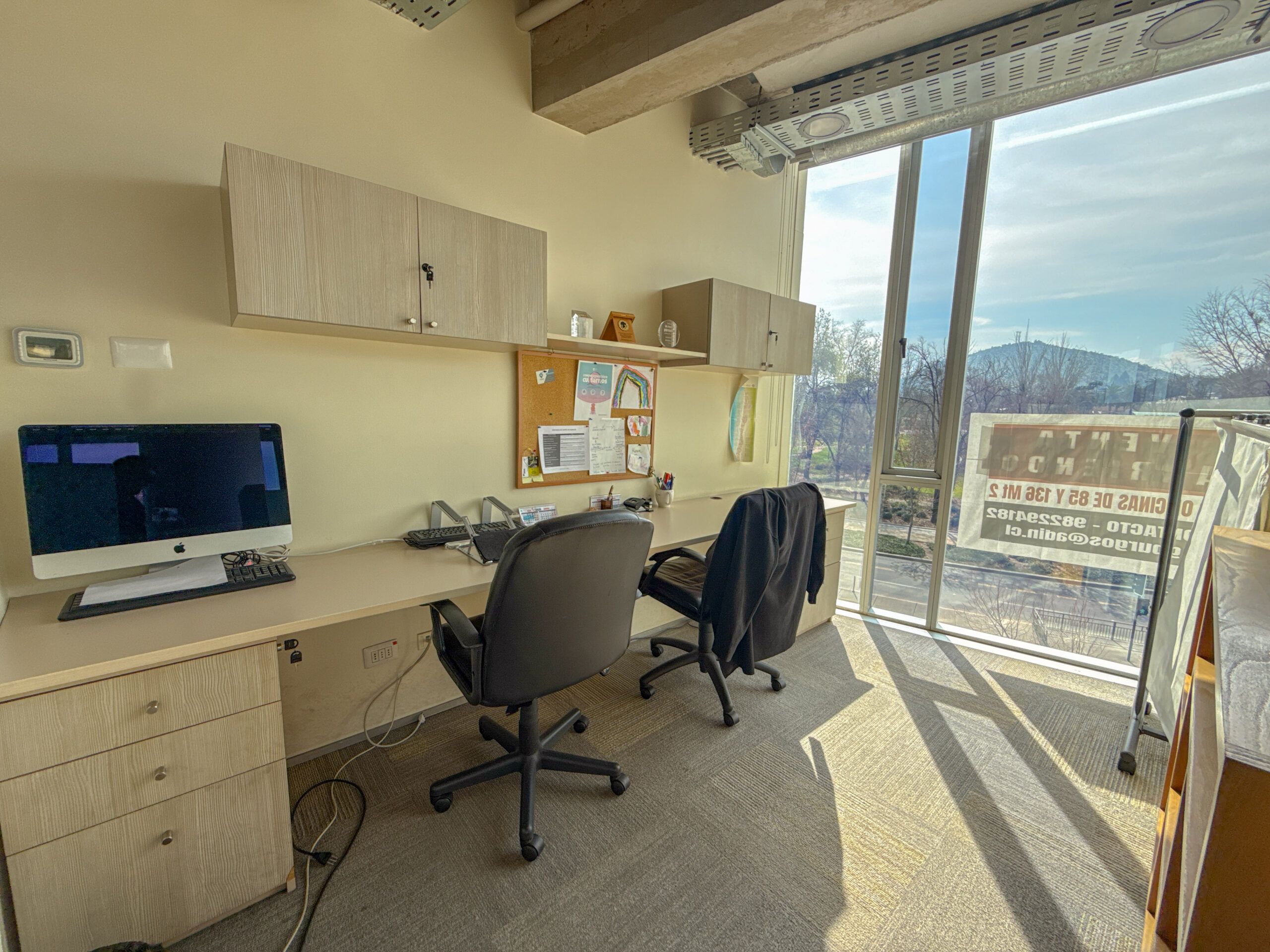 Oficina En Venta, Amoblada, Metro Los Dominicos, Las Condes