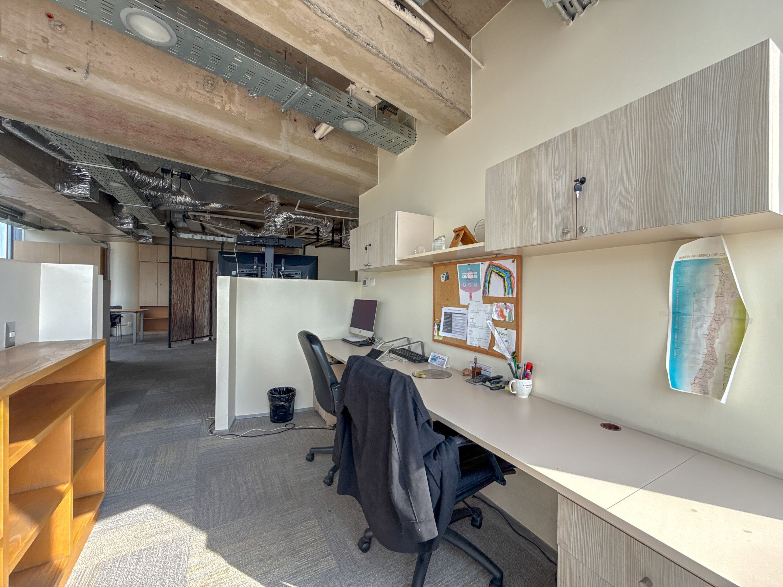 Oficina En Venta, Amoblada, Metro Los Dominicos, Las Condes