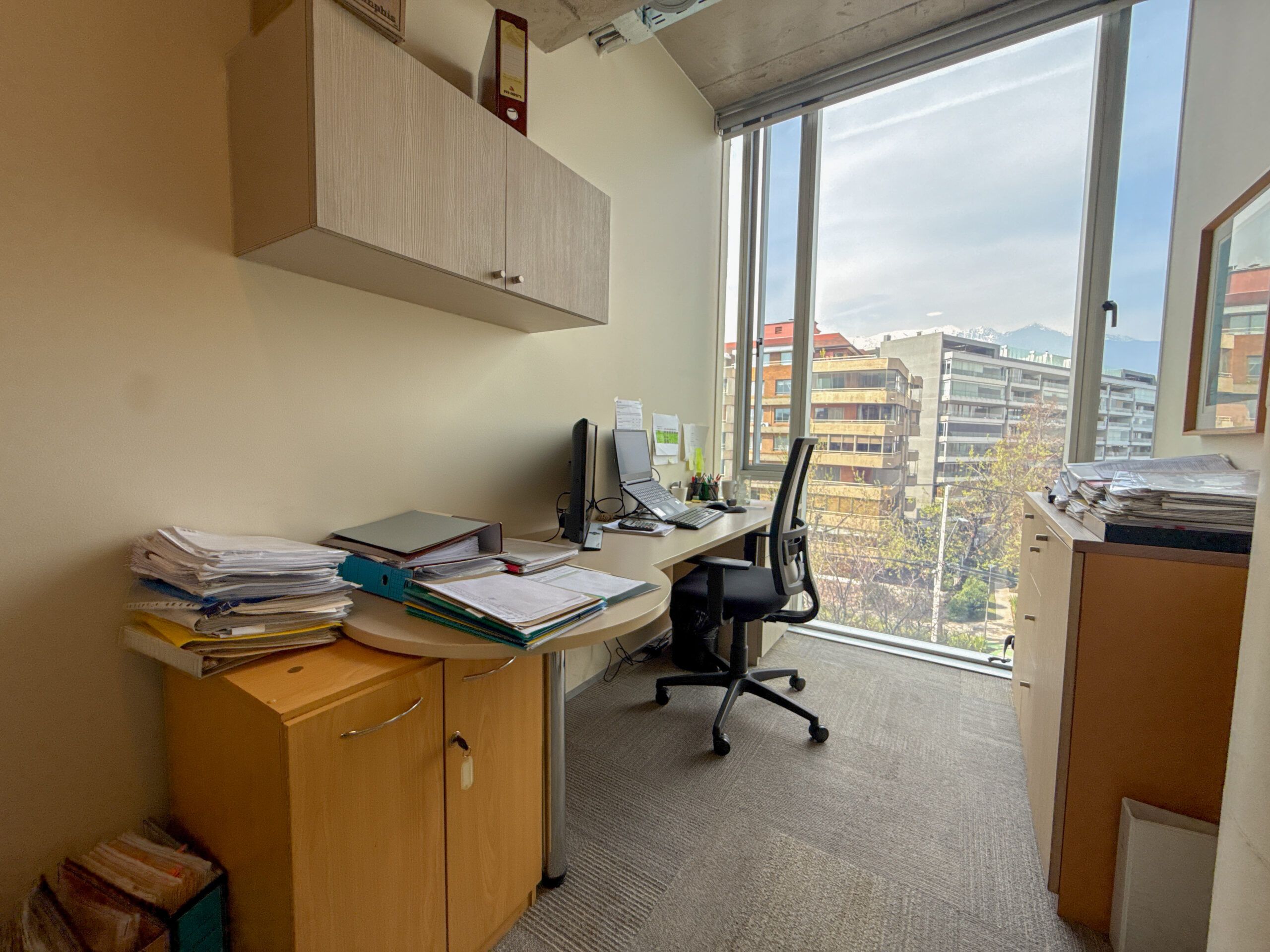 Oficina En Venta, Amoblada, Metro Los Dominicos, Las Condes