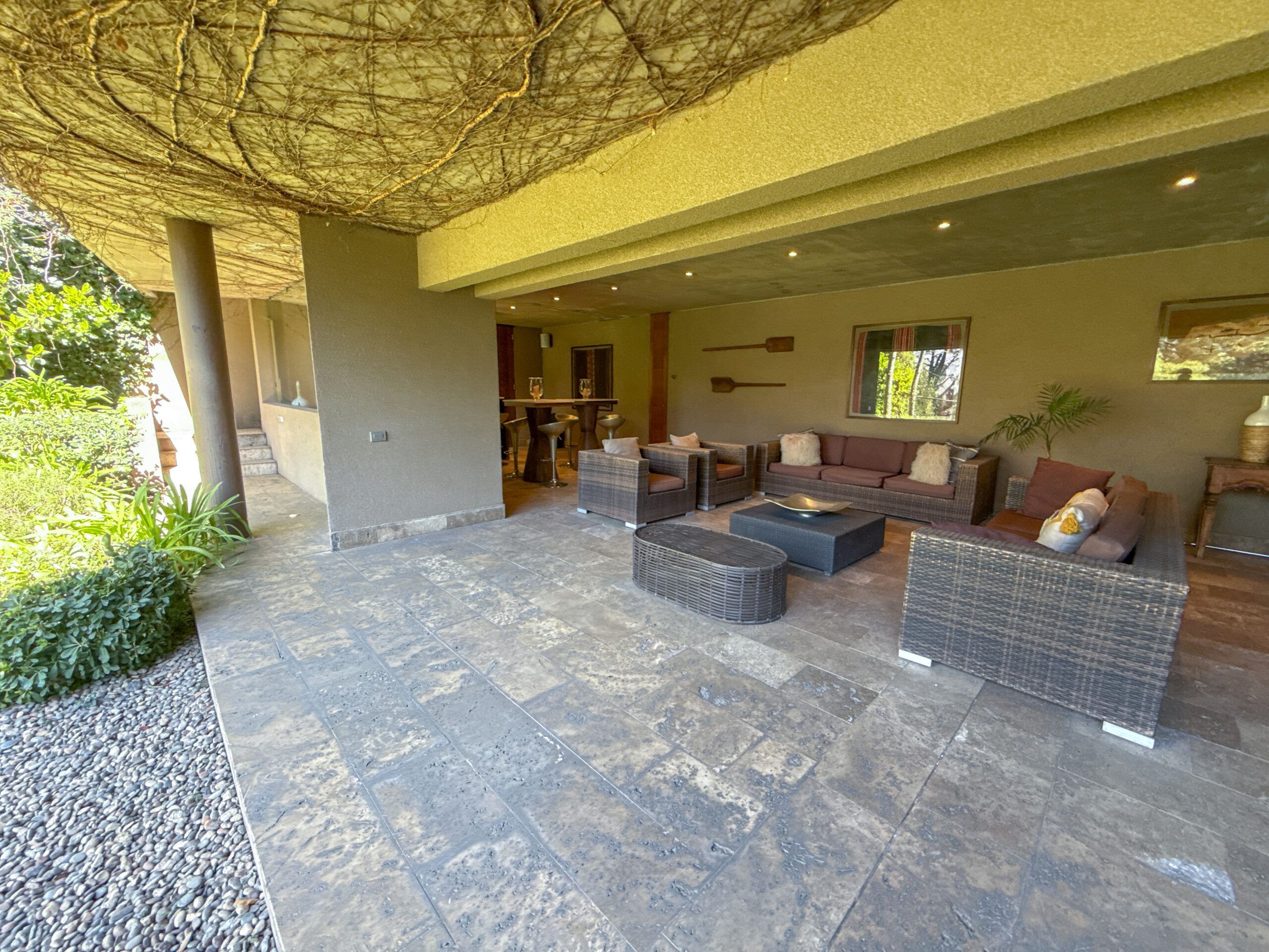 EXCLUSIVA CASA MEDITERRÁNEA | CONDOMINIO GOLF LOMAS DE LA DEHESA, LO BARNECHEA