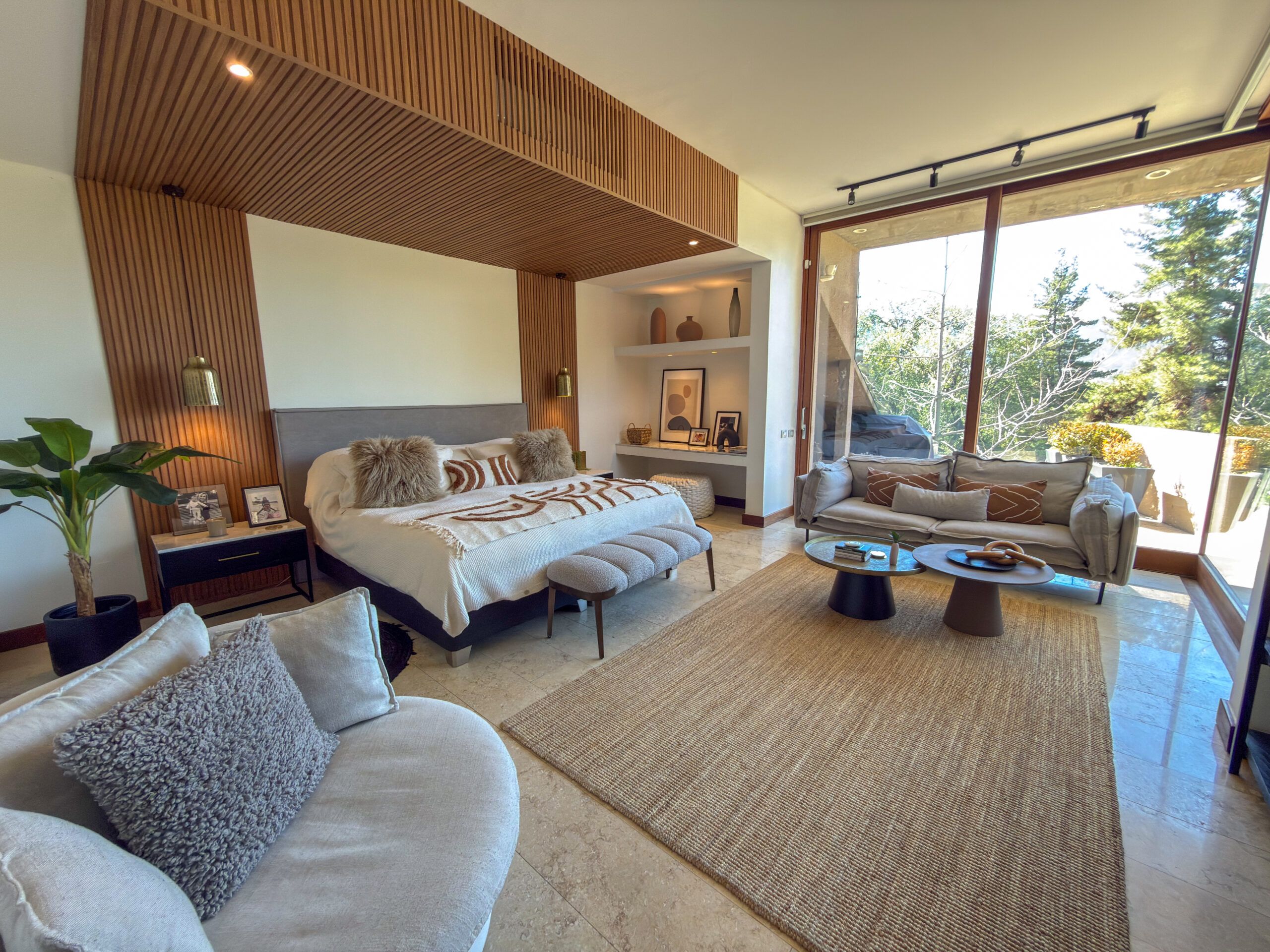 EXCLUSIVA CASA MEDITERRÁNEA | CONDOMINIO GOLF LOMAS DE LA DEHESA, LO BARNECHEA