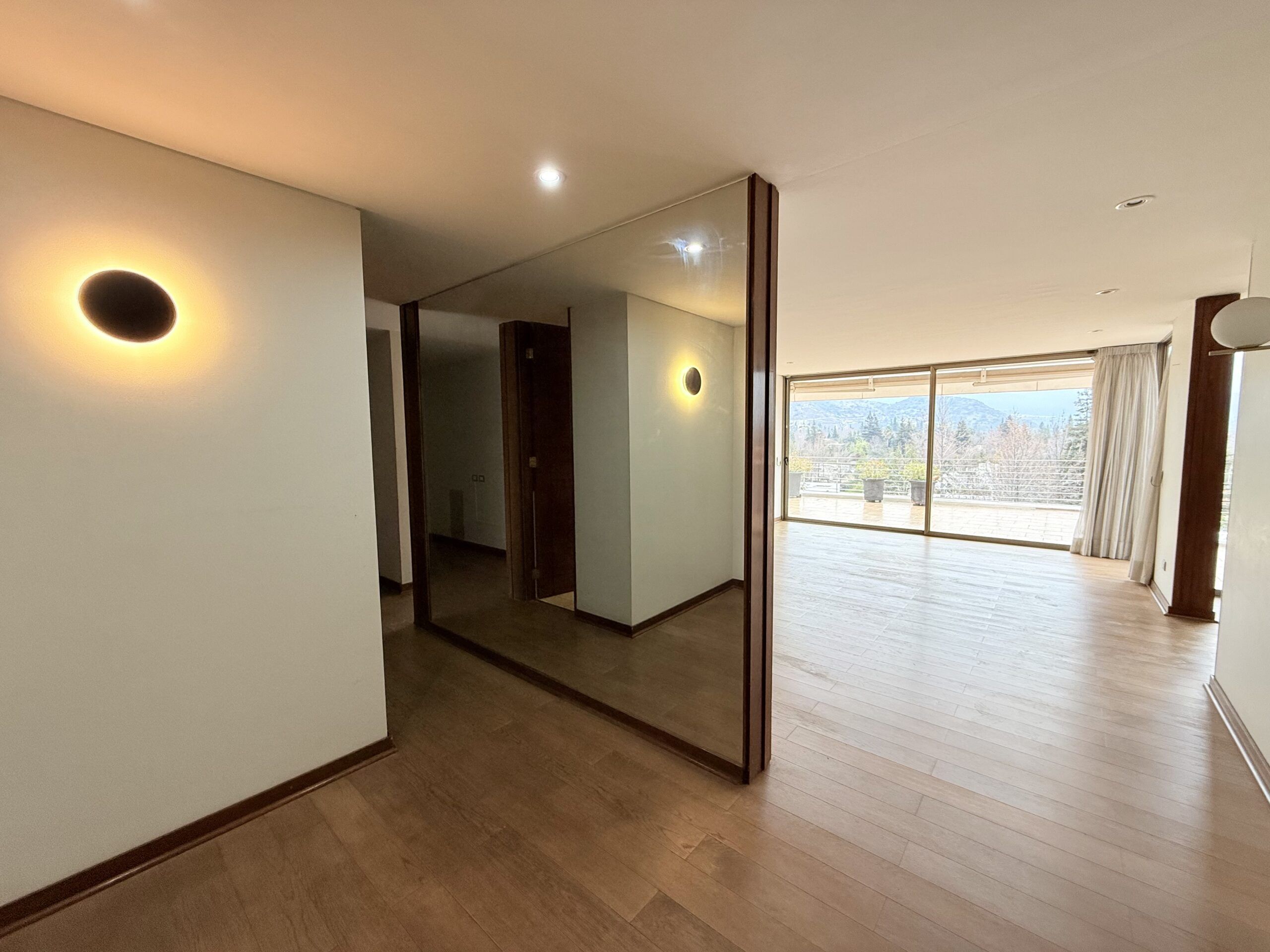 Espectacular Departamento Con Gran Vista I Jardín Y Piscina