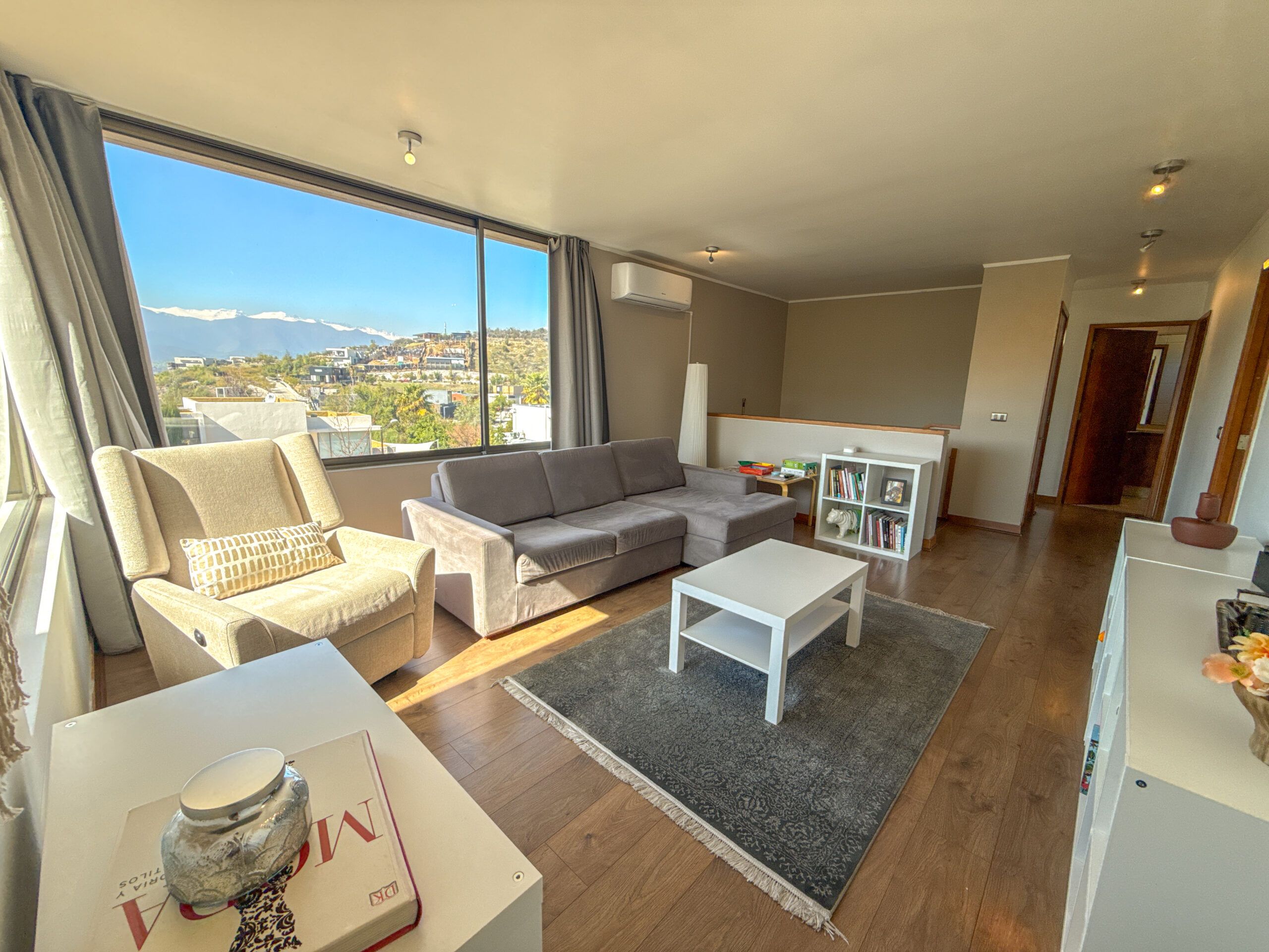 CASA  EN ARRIENDO – LOS BRAVOS