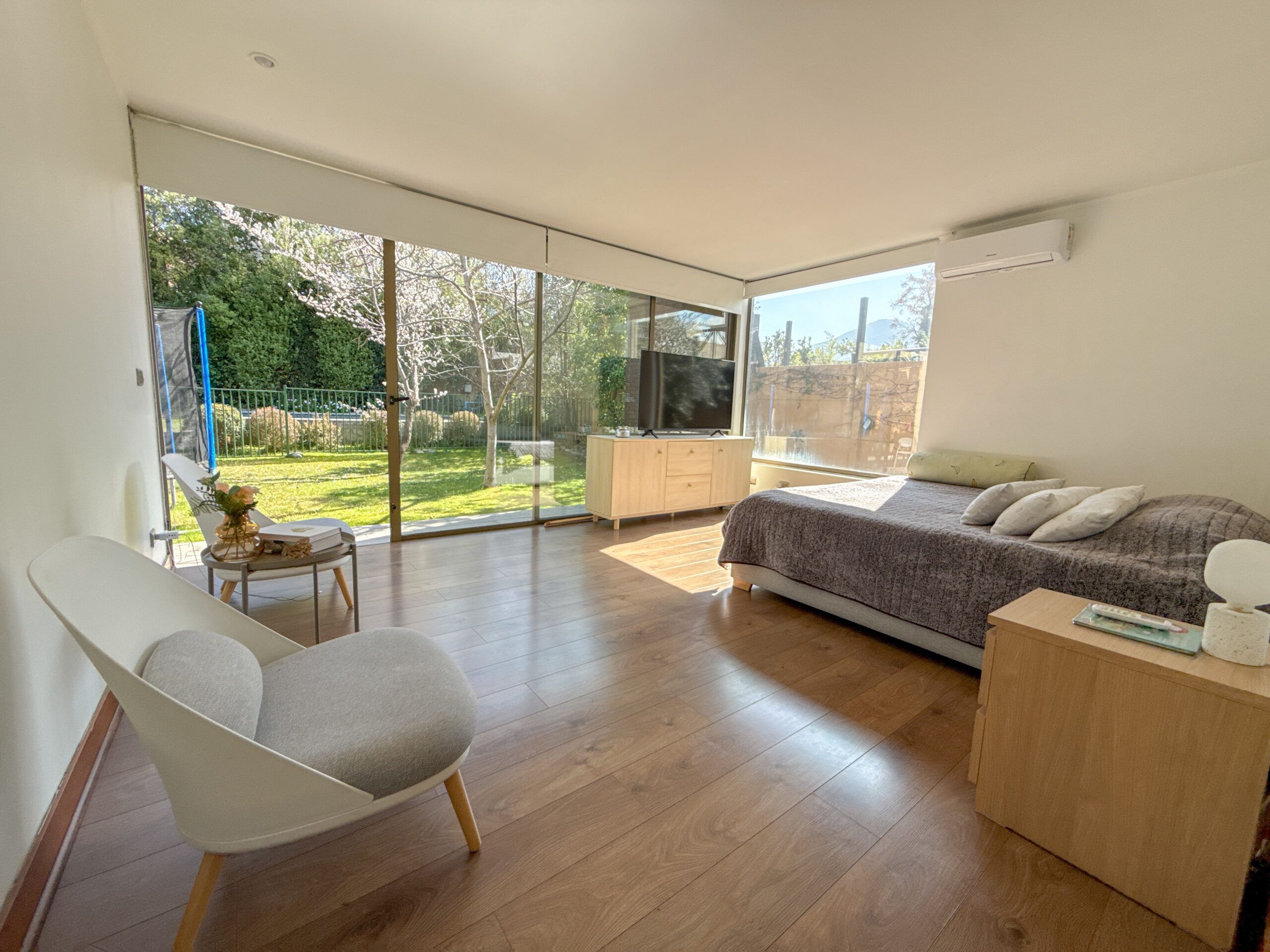 CASA  EN ARRIENDO – LOS BRAVOS