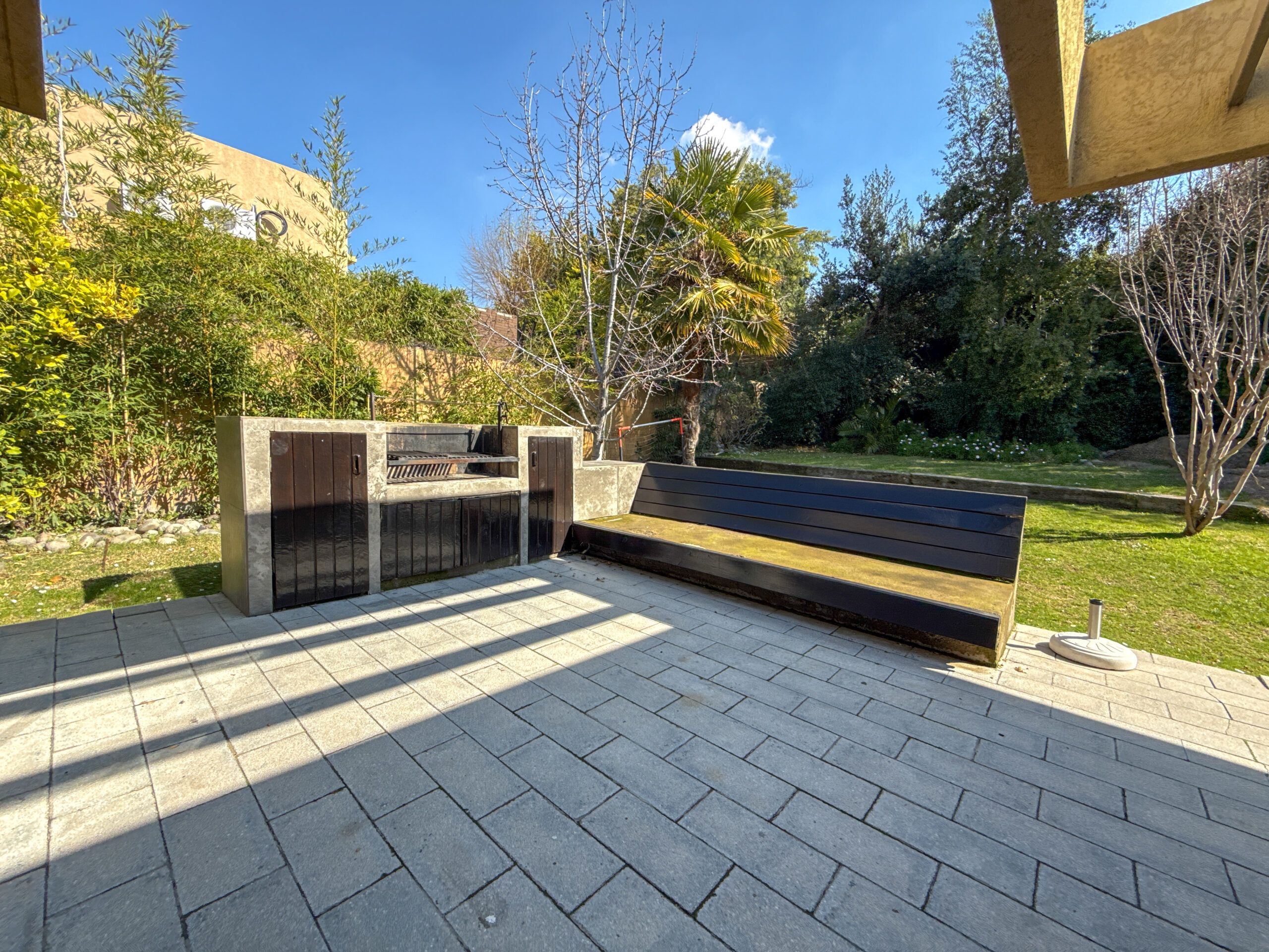CASA  EN ARRIENDO – LOS BRAVOS
