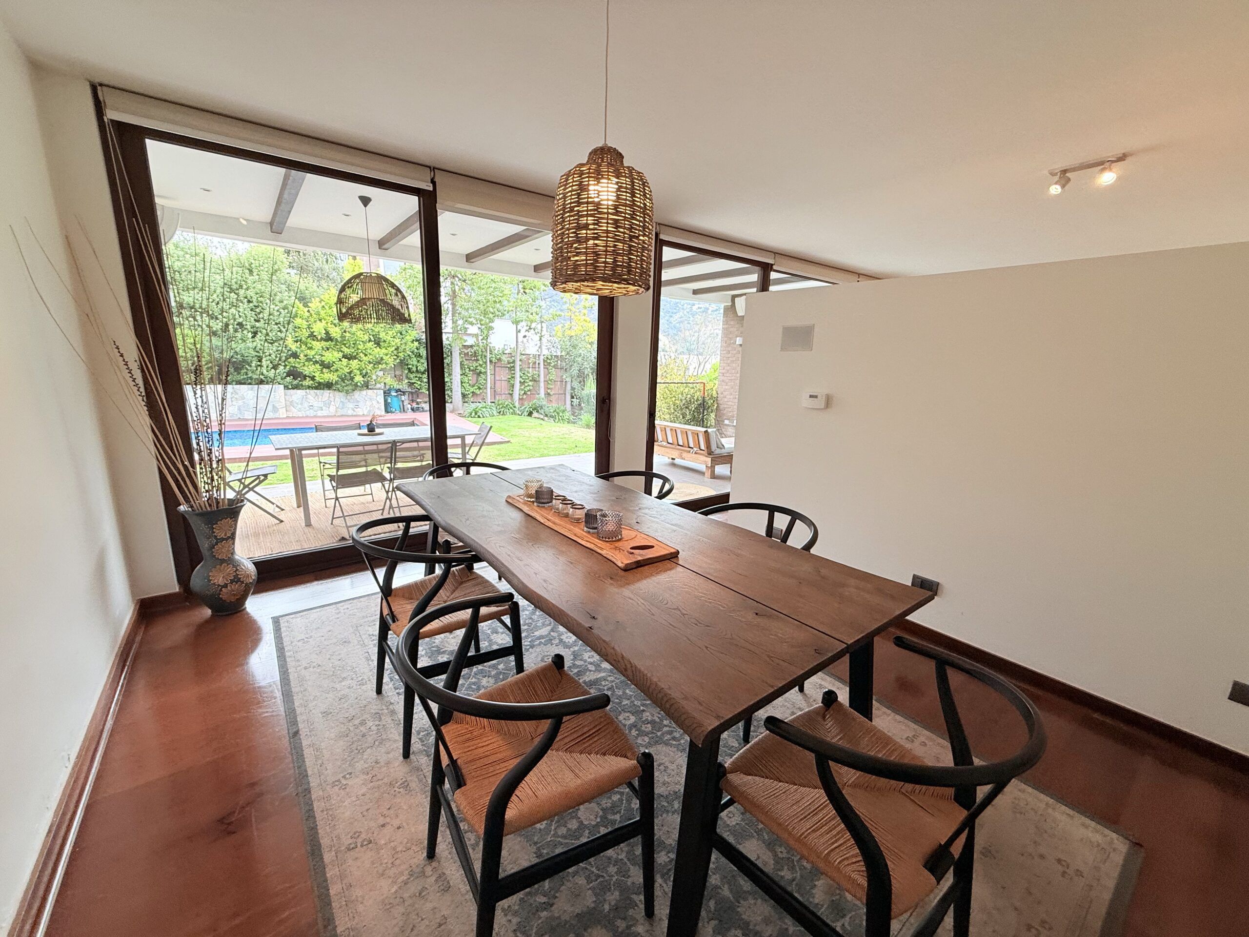 Casa en Venta En Condominio Sector Los Trapenses