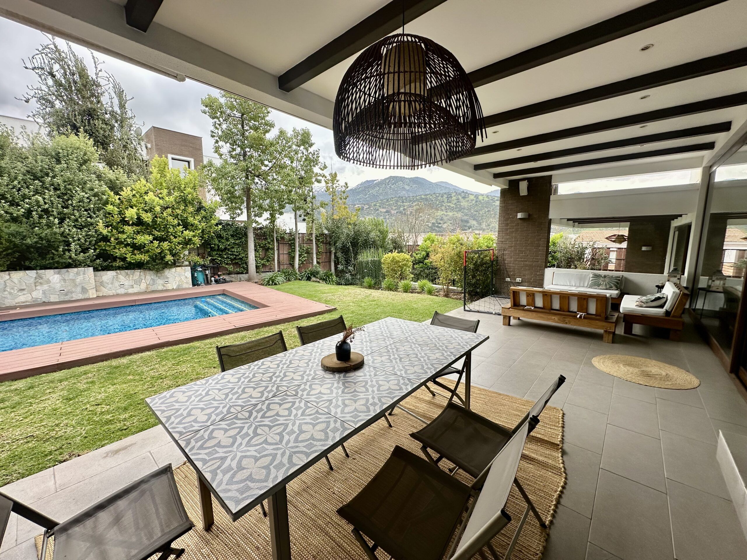 Casa en Venta En Condominio Sector Los Trapenses