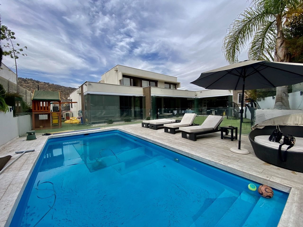 CASA MEDITERRÁNEA – LOS LITRES LA DEHESA
