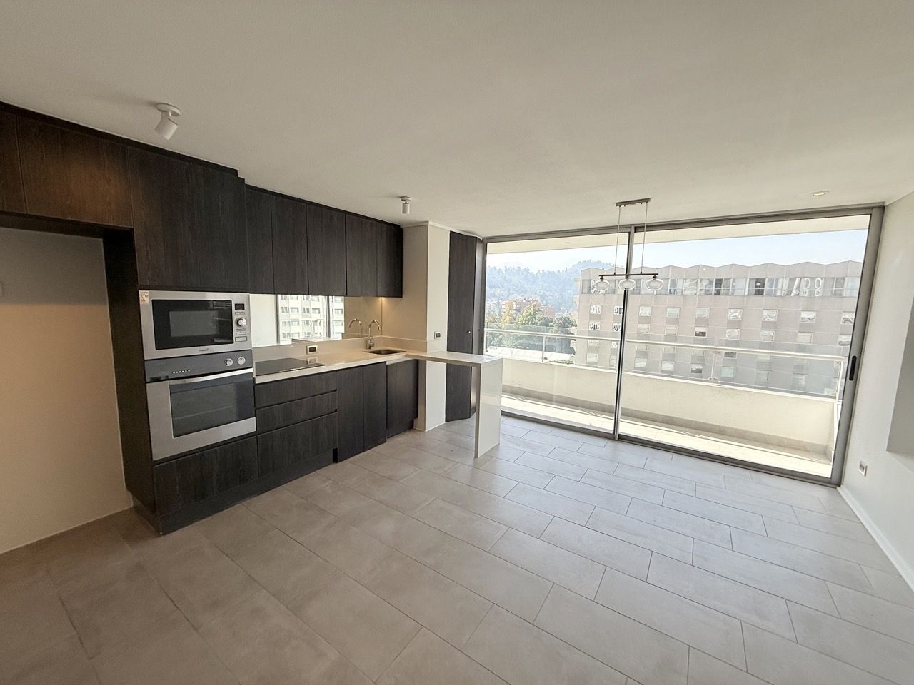 DEPARTAMENTO SEMINUEVO 2D EN SUITE – PROVIDENCIA