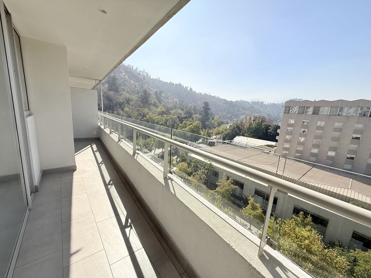 DEPARTAMENTO SEMINUEVO 2D EN SUITE – PROVIDENCIA