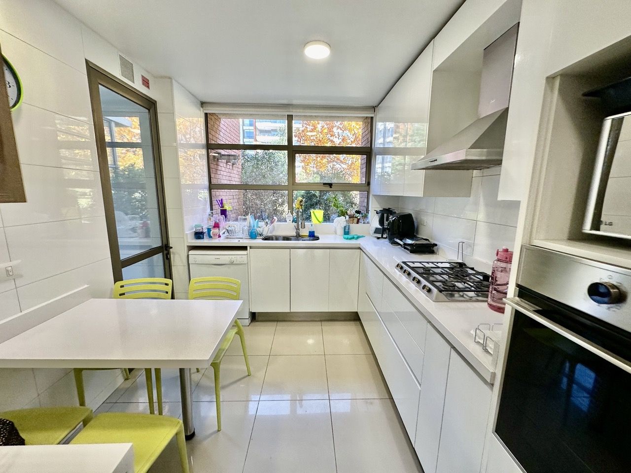 DEPARTAMENTO REMODELADO CON JARDÍN – VALLE MONASTERIO, LO BARNECHEA