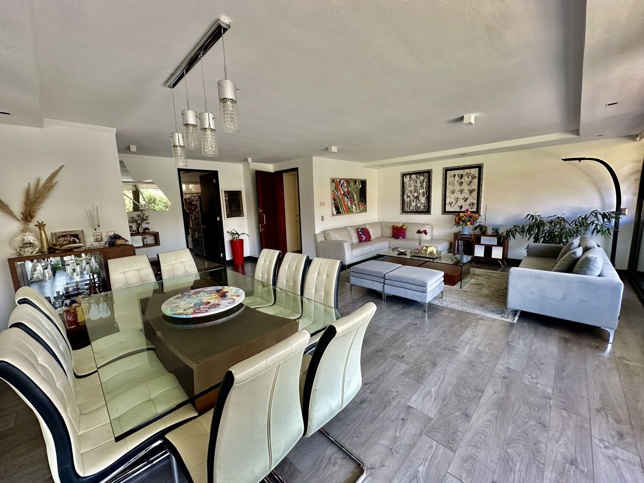 DEPARTAMENTO REMODELADO CON JARDÍN – VALLE MONASTERIO, LO BARNECHEA