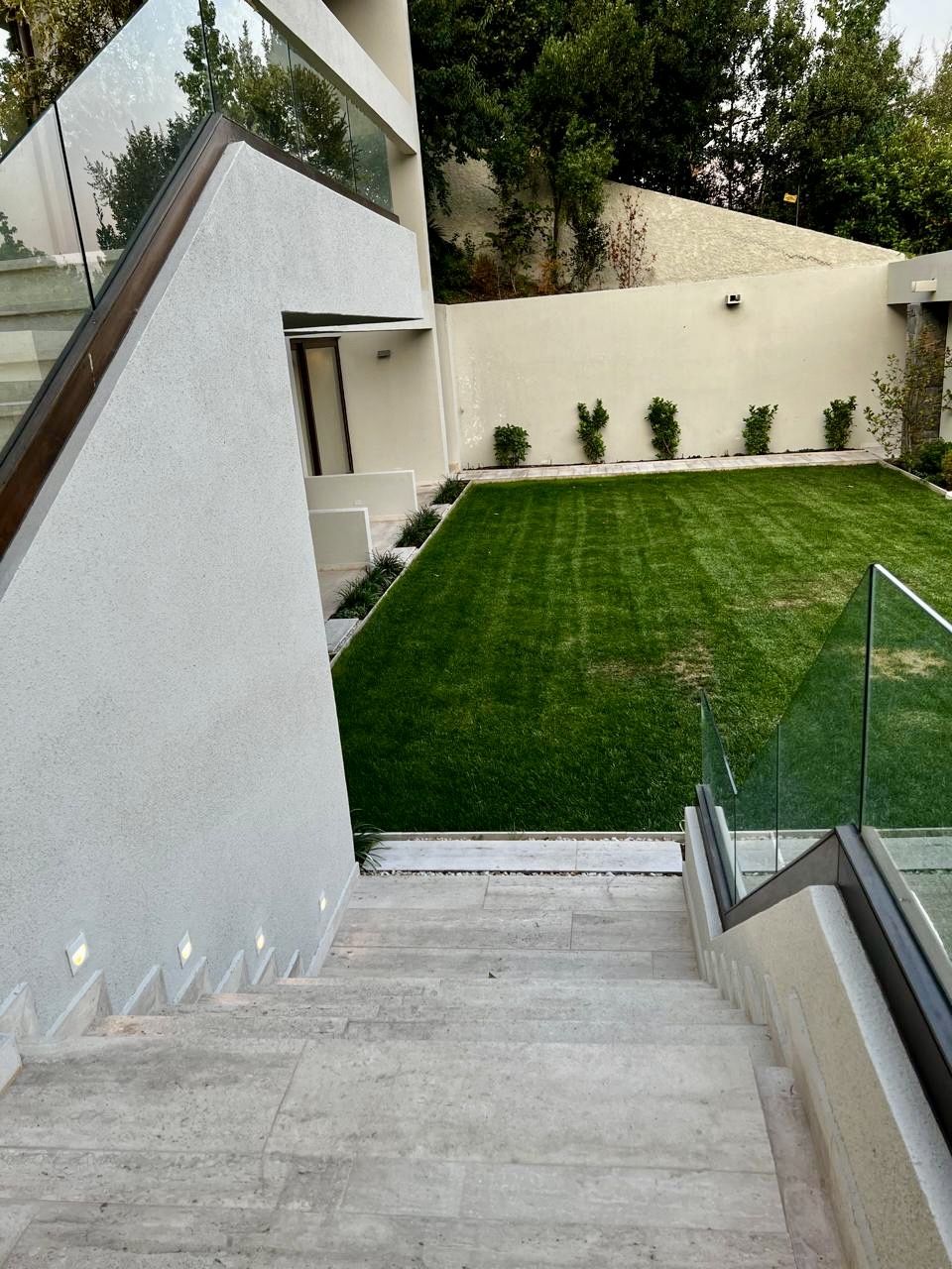 Casa nueva estilo Mediterráneo moderno