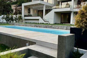 Casa nueva estilo Mediterráneo moderno